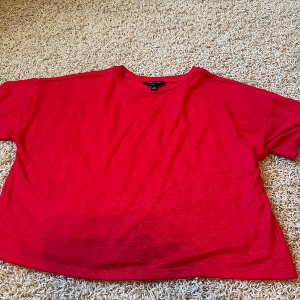 Banana Republic Luxespun Scarlet Knit Short Sleeve sweater